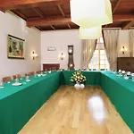 Hotel De 4*